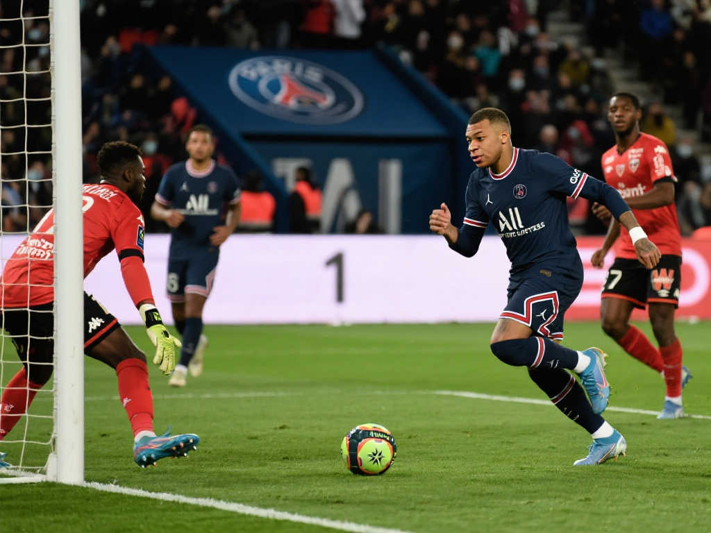 成熟的沙特 成熟的沙特