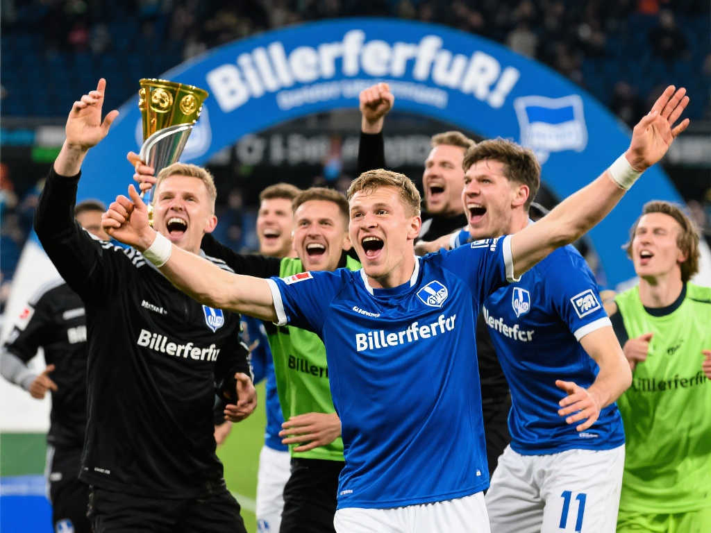 侯森以其稳 侯森以其稳